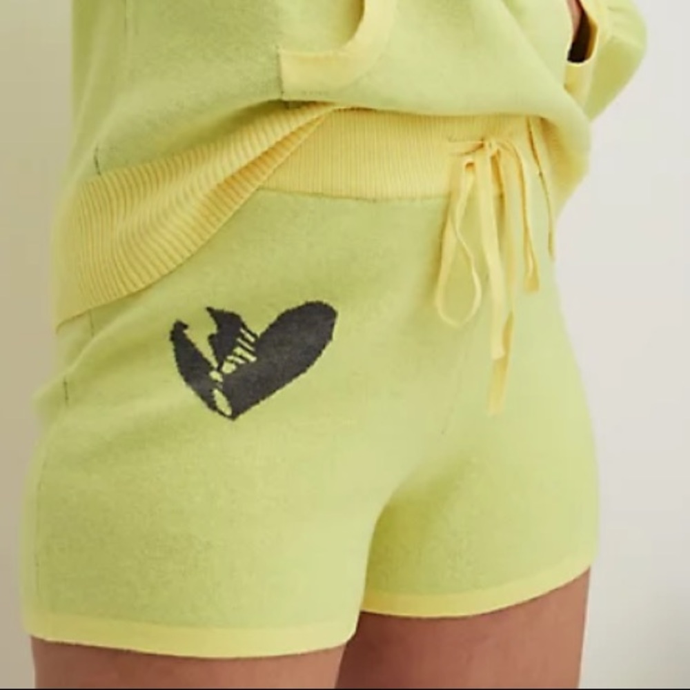 NEW torrid lovesick sweater short w/ heart